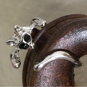 NEW Silver Fox Wrap Ring Adjustable Size
